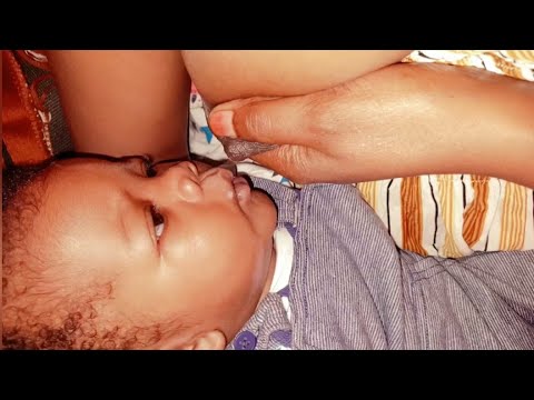 open Breastfeeding vlog 2023 / Latching and hand expression