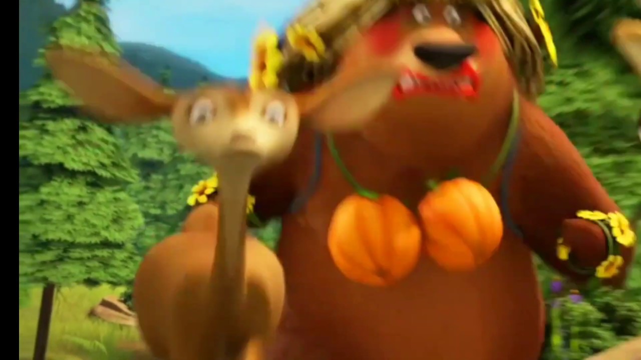 Open Season Scared silly Giselle big butt running from behind