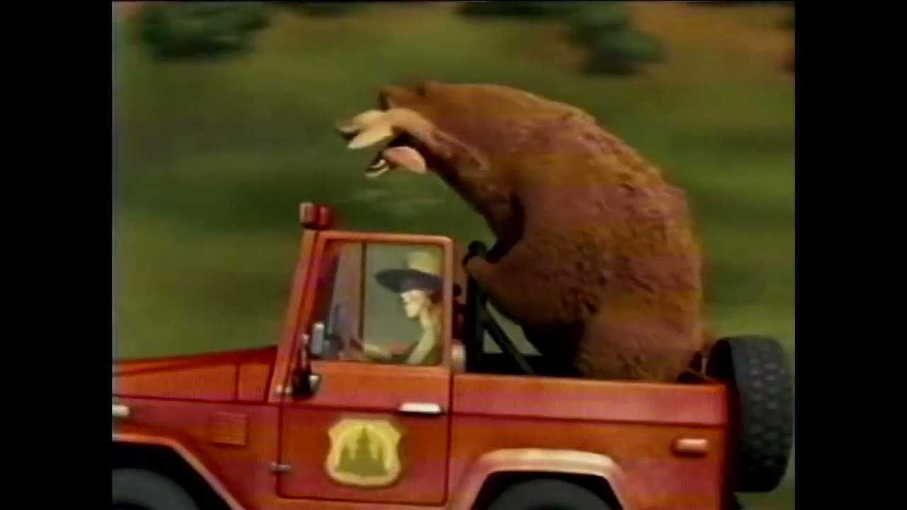 Opening de Open Season: Amigos salvajes (VHS argentino, La Rioja, 2006)