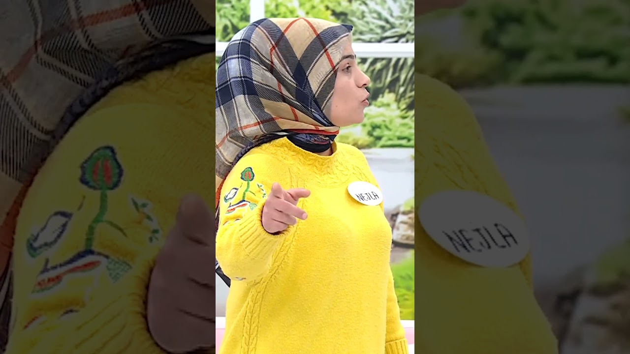 Çorabı niye buraya bıraktın kavgası! #esraerol #shorts