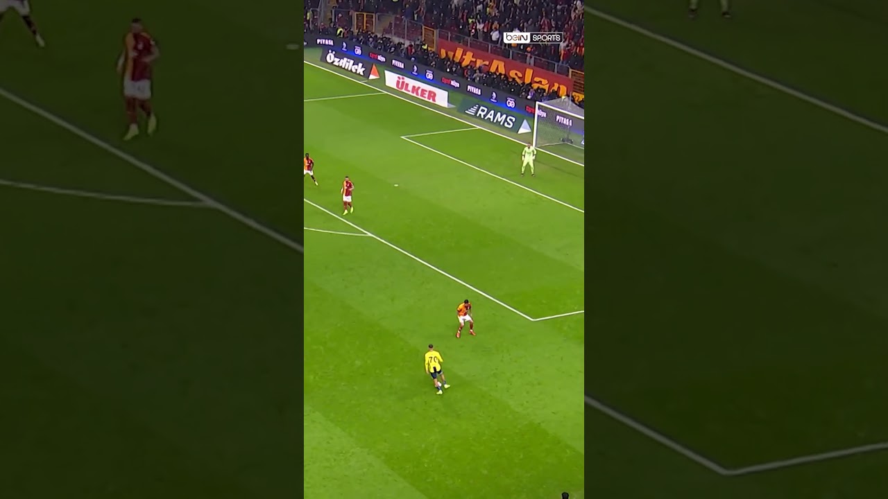 Oğuz Aydın Ve Muslera'dan 2 Güzel Hareket #shorts #galatasaray #fenerbahçe