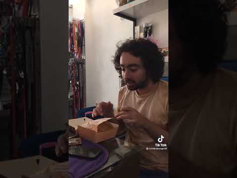 Oyews nedens köpeğe vermek lazims