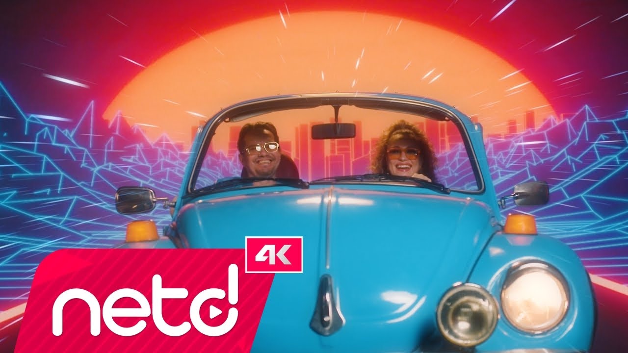 Ozan Doğulu & Irmak Arıcı - Demedim mi?