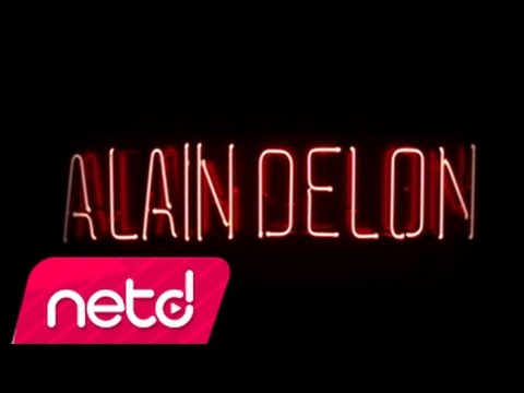 Ozan Doğulu, Sıla - Alain Delon