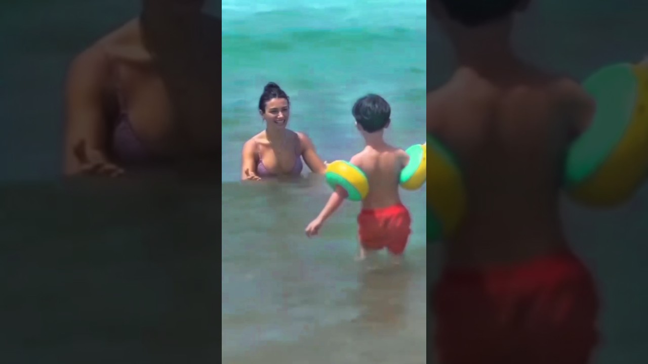 Ozge yagiz swimming in beach 🌺❤ #özgeyağız #beautyqueen #turkey #turkishactress #viral #love
