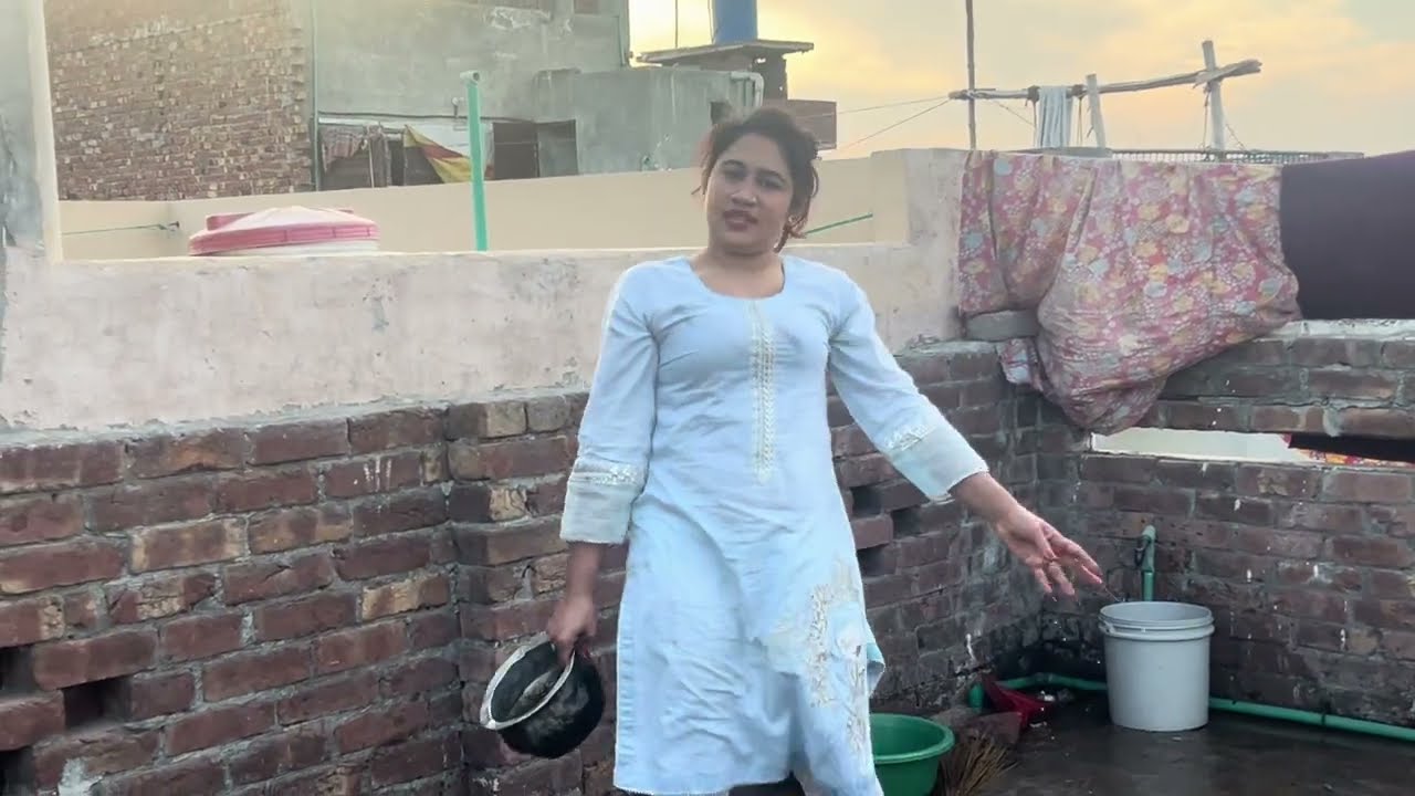 Pani nhi aa rha light chali gai