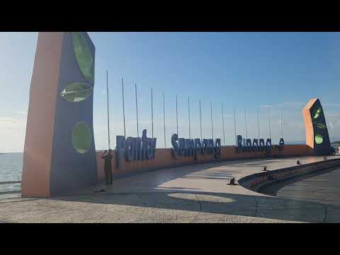 Pantai Sumpang Binangae, Barru - Sulawesi Selatan
