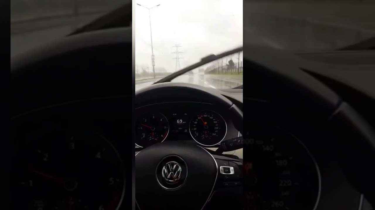 Passat snap gündüz yağmurlu hava #tuğçekandemir Ah ellerim kırılaydı #arabasnap #trend #instastory