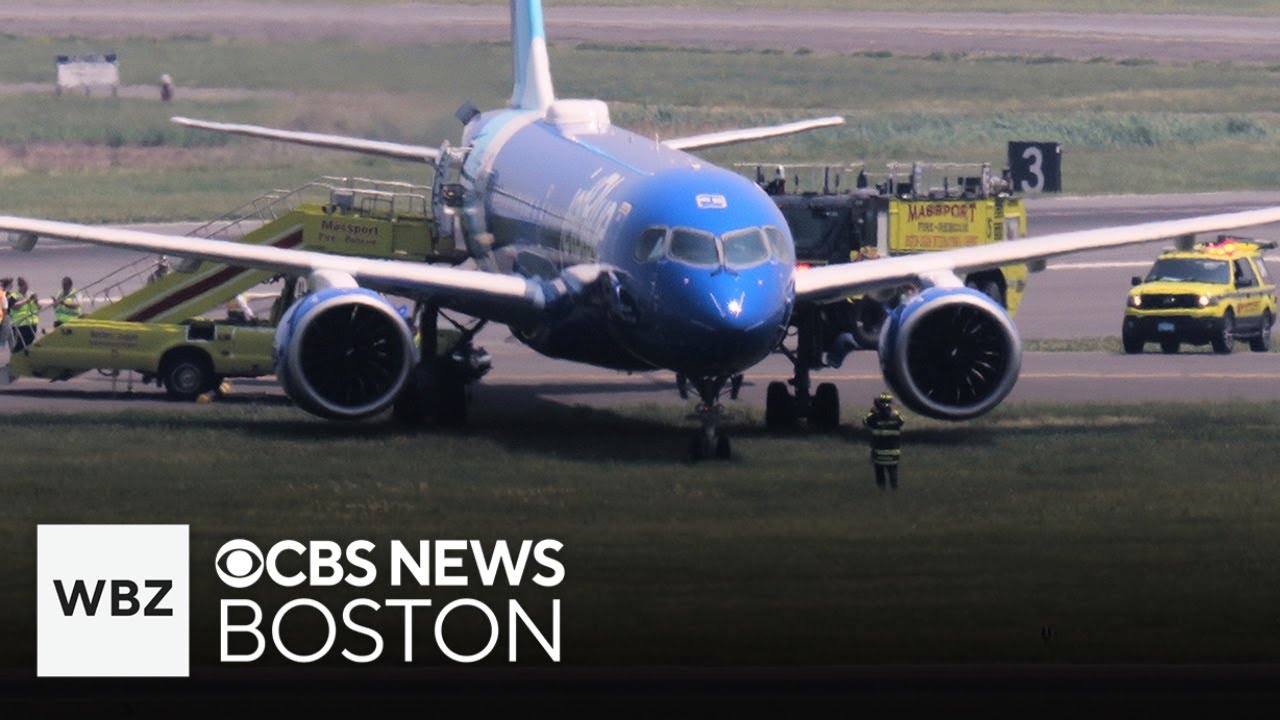 Passengers describe moment JetBlue flight went off runway in Boston