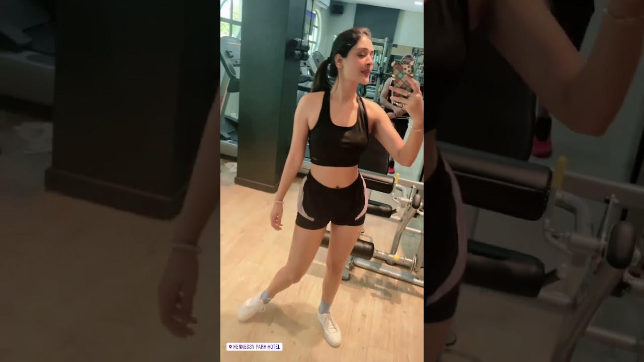 Payal Rajput Hot Gym Workout 1