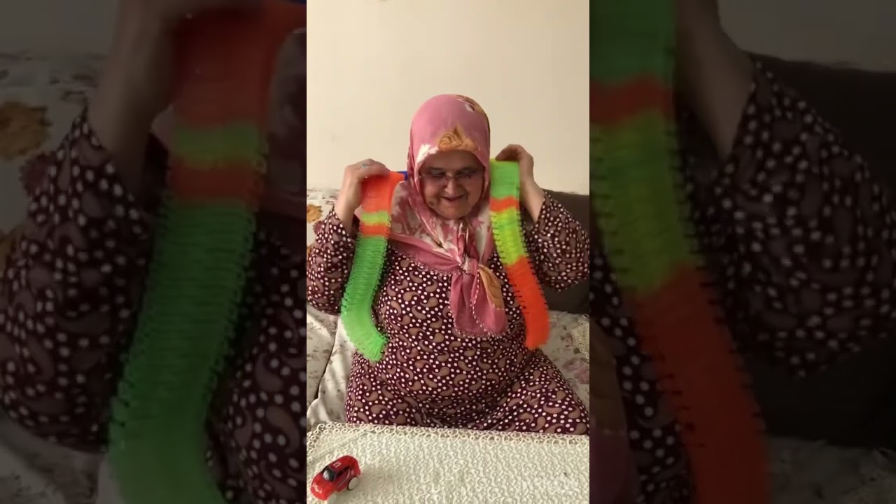 PAZARDAN İLGİNÇ ARABA OYUNU ALDIM! #hayriyeanane #shorts