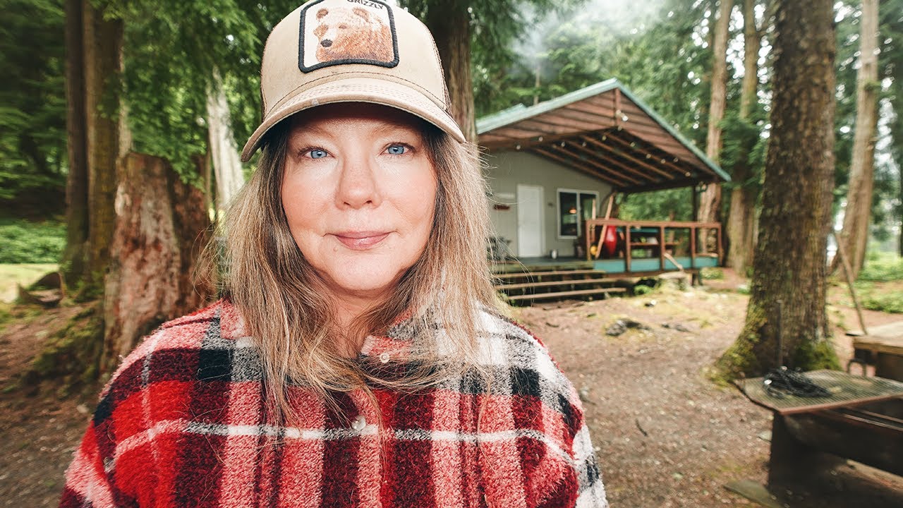 Peaceful Days Alone Off-Grid