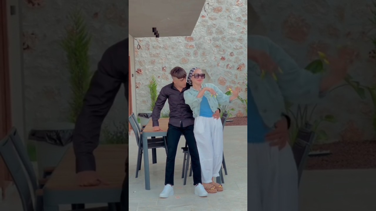 Pembe panter tiktok fenomeni türbanlı Esra Rabia Ünsal kucak dans yaptığı Özdemirkol #hijab #türban