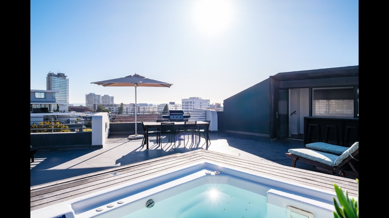 Penthouse on S in Three Anchor Bay by Nox