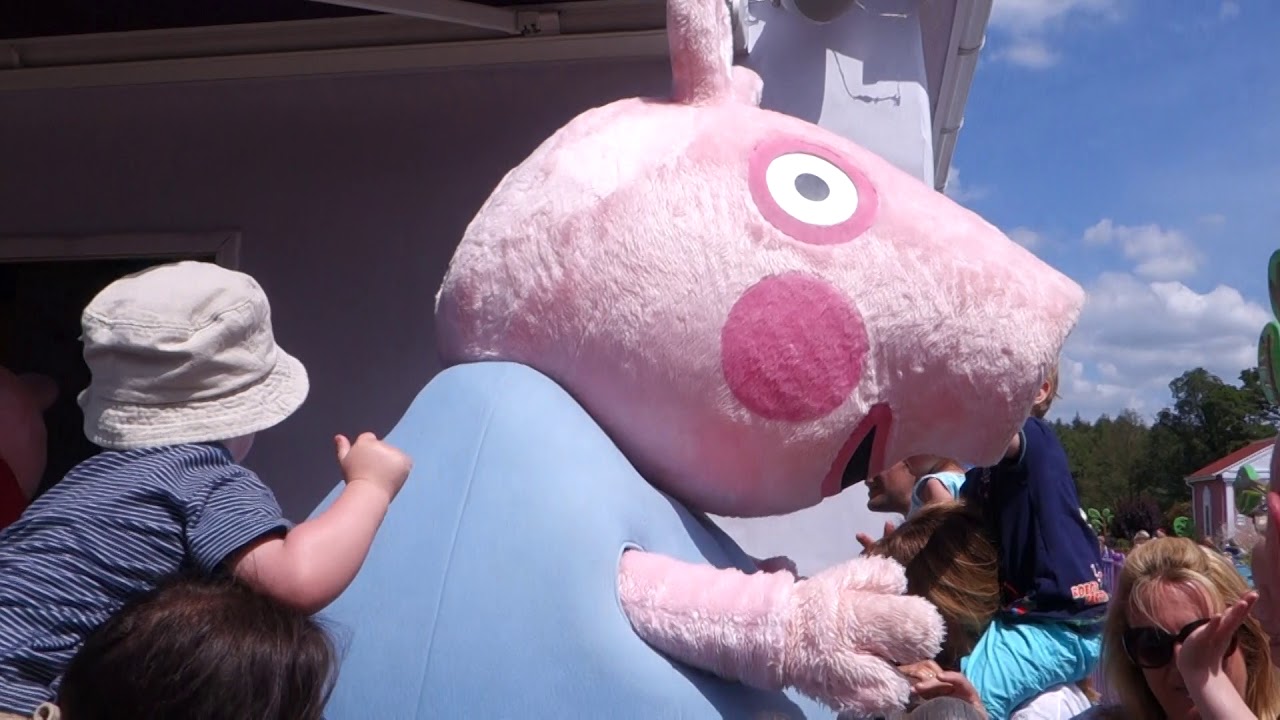 Peppa Pig and George at Peppa Pig World! (2014)