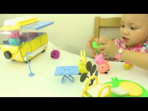 PEPPA PIG HOLIDAY SET George Suzie Sheep 3 Year Old Meelie's Toy Review