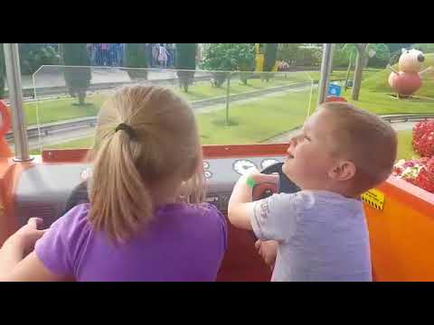 Peppa Pig World - Daddy Pigs Car