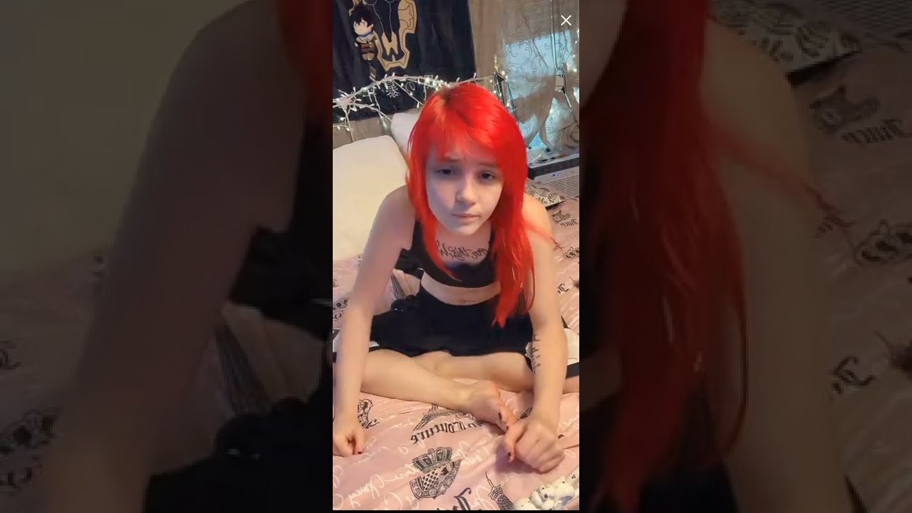 periscope live beautiful red head 😍