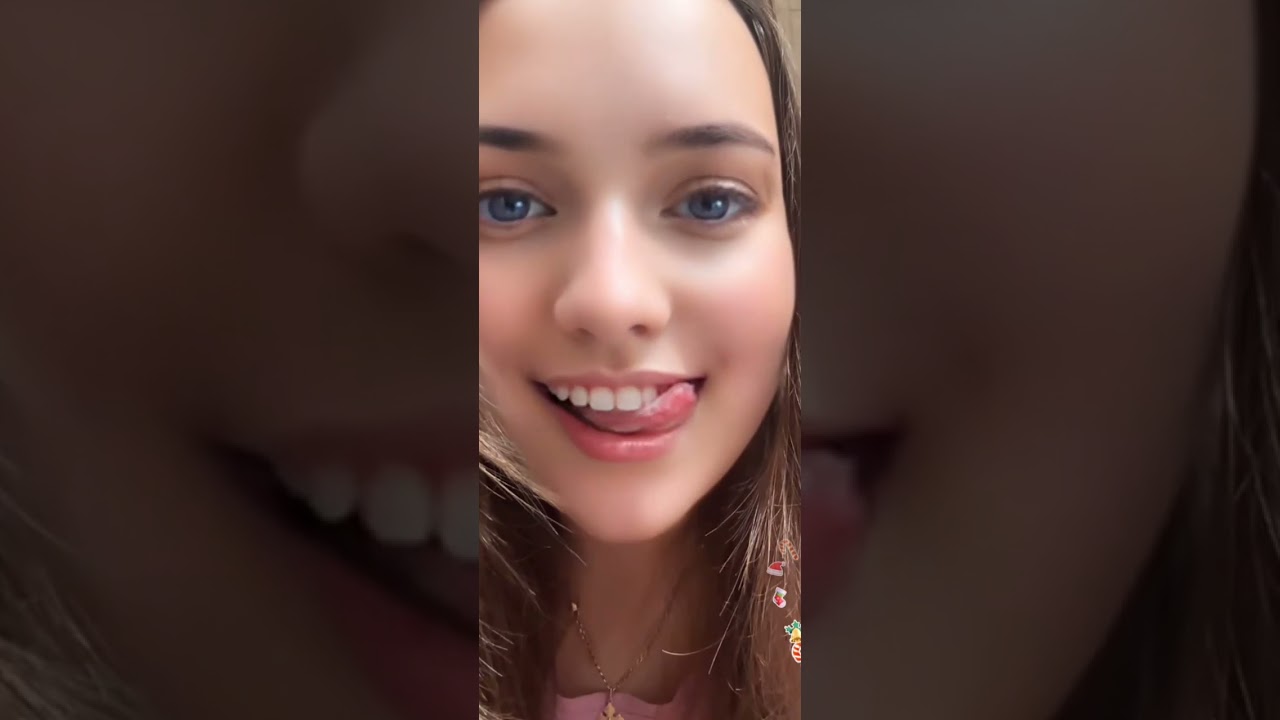 Periscope LIVE BEAUTIFULL GIRL💚 #periscope #live #cute #broadcast #periscopelive#viralvideo #vlog