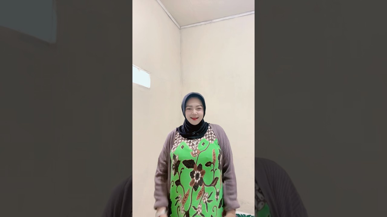 PESONA TANTE DASTER JILBAB