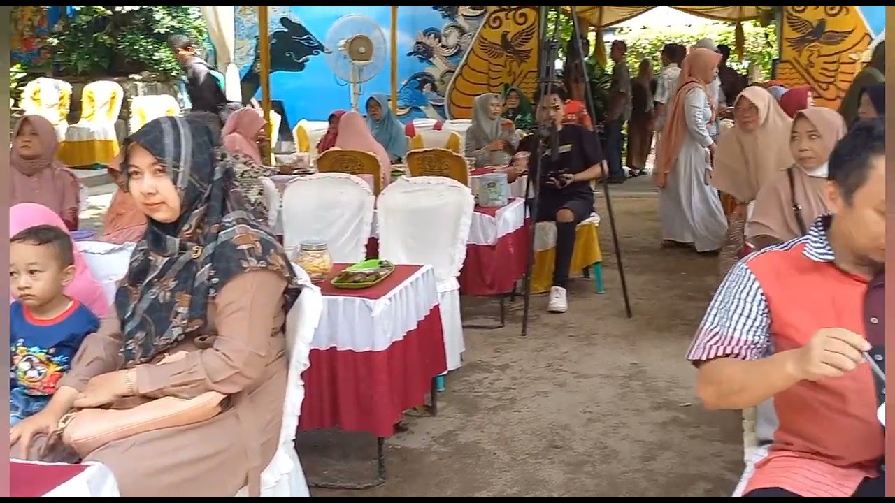 PESTA 4 H 4 M.BPK KETUA DEWAN KESENIAN PEMALANG BPK ANDI RUSTONO PERNIKAHAN ANAK PUTRI  PERTAMANAYA