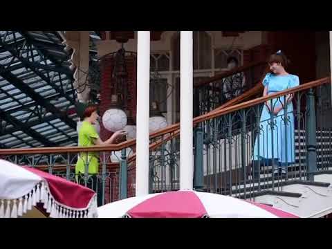 Peter Pan and Wendy greeting guests at Tokyo Disneyland during COVID-19 #1