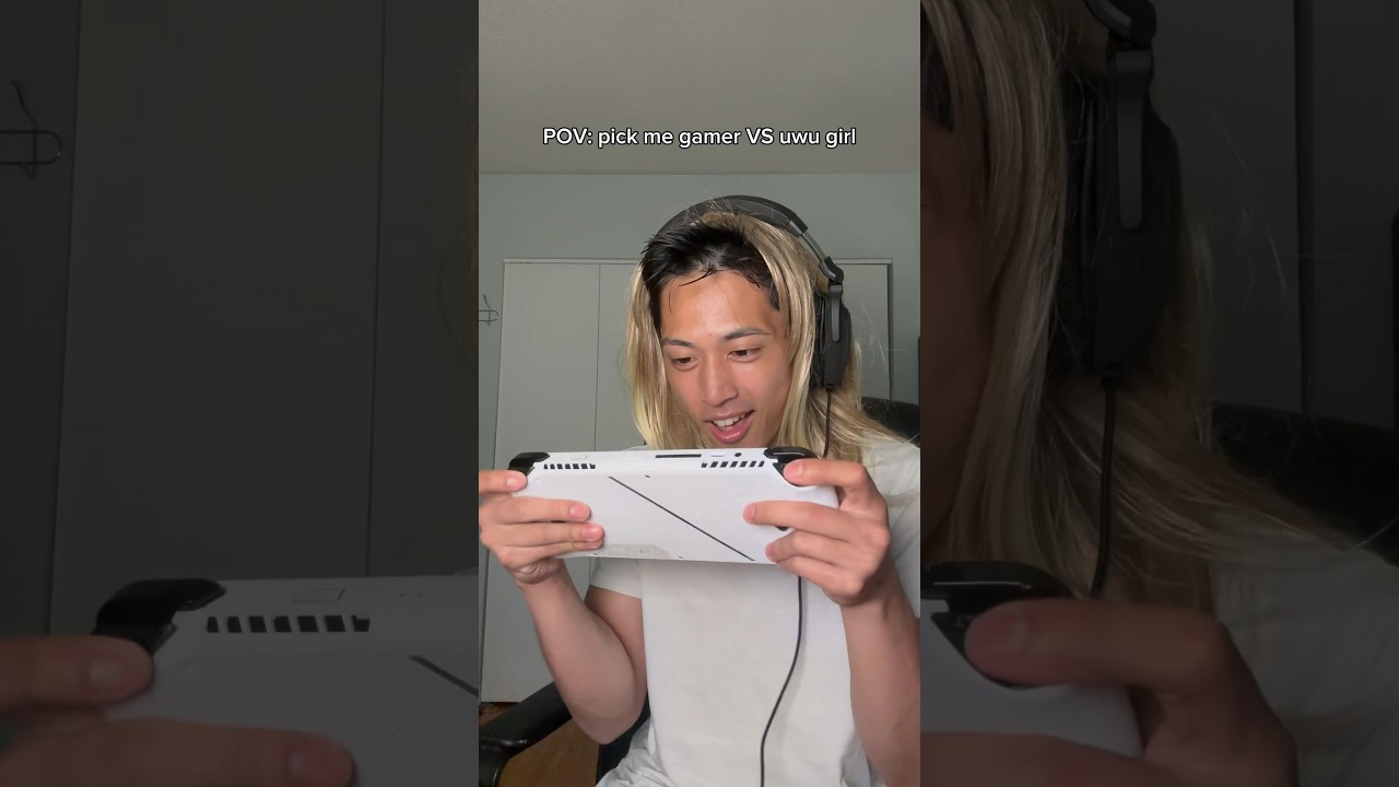 pick me gamer VS UwU girl 🤣 #shorts #comedy #gamer #cringe