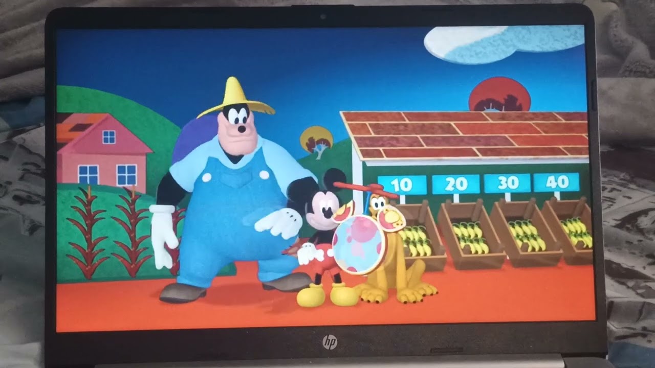 Picking The Mouseketools in clarabelle's Clubhouse Mooooo-sical