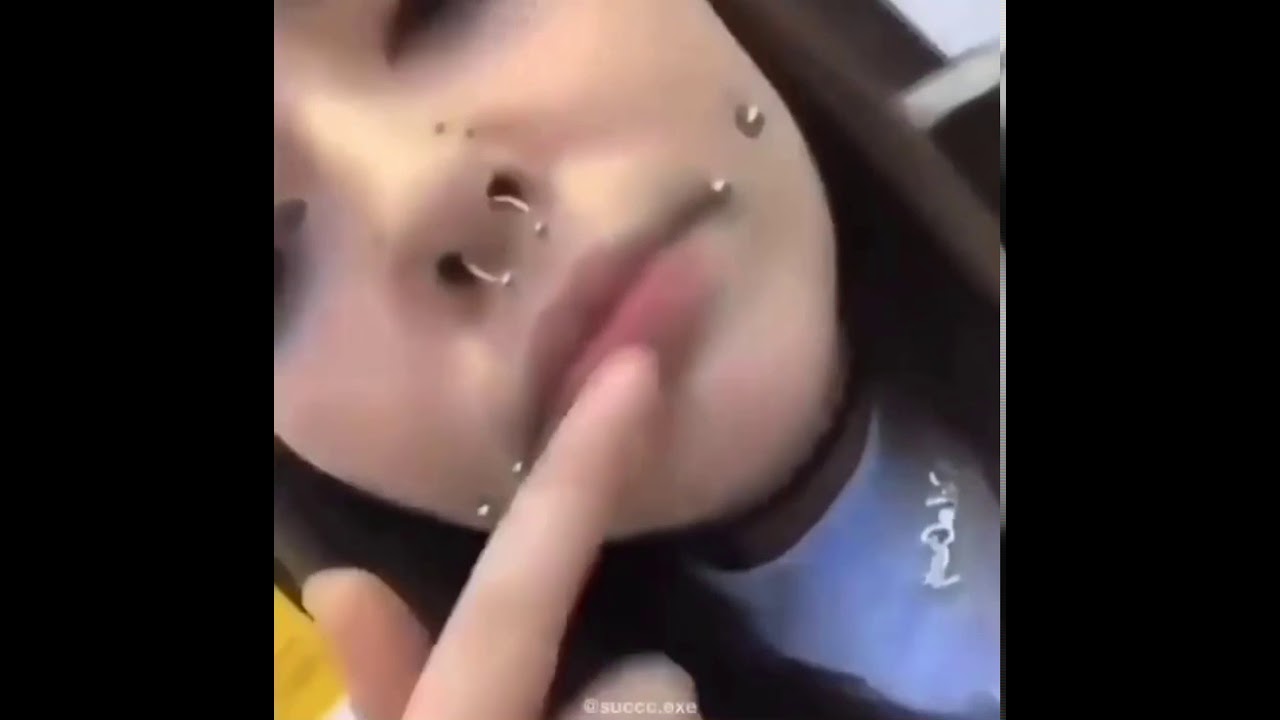 Piercing check 🤢