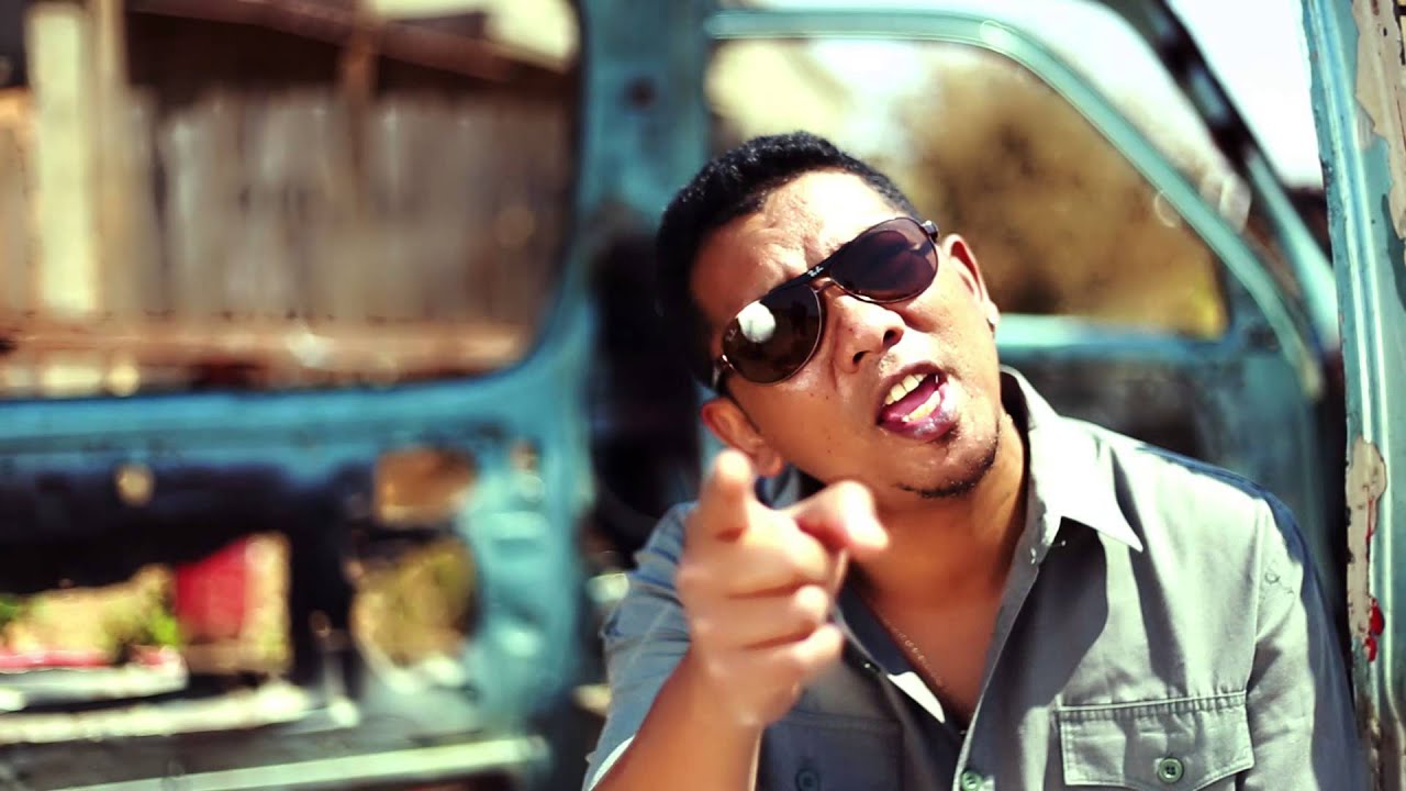 PIRINA - Tomi Dadarozy ft Mr Sayda'n'Pit Léo [by One One Zero Film] offishal vidéo