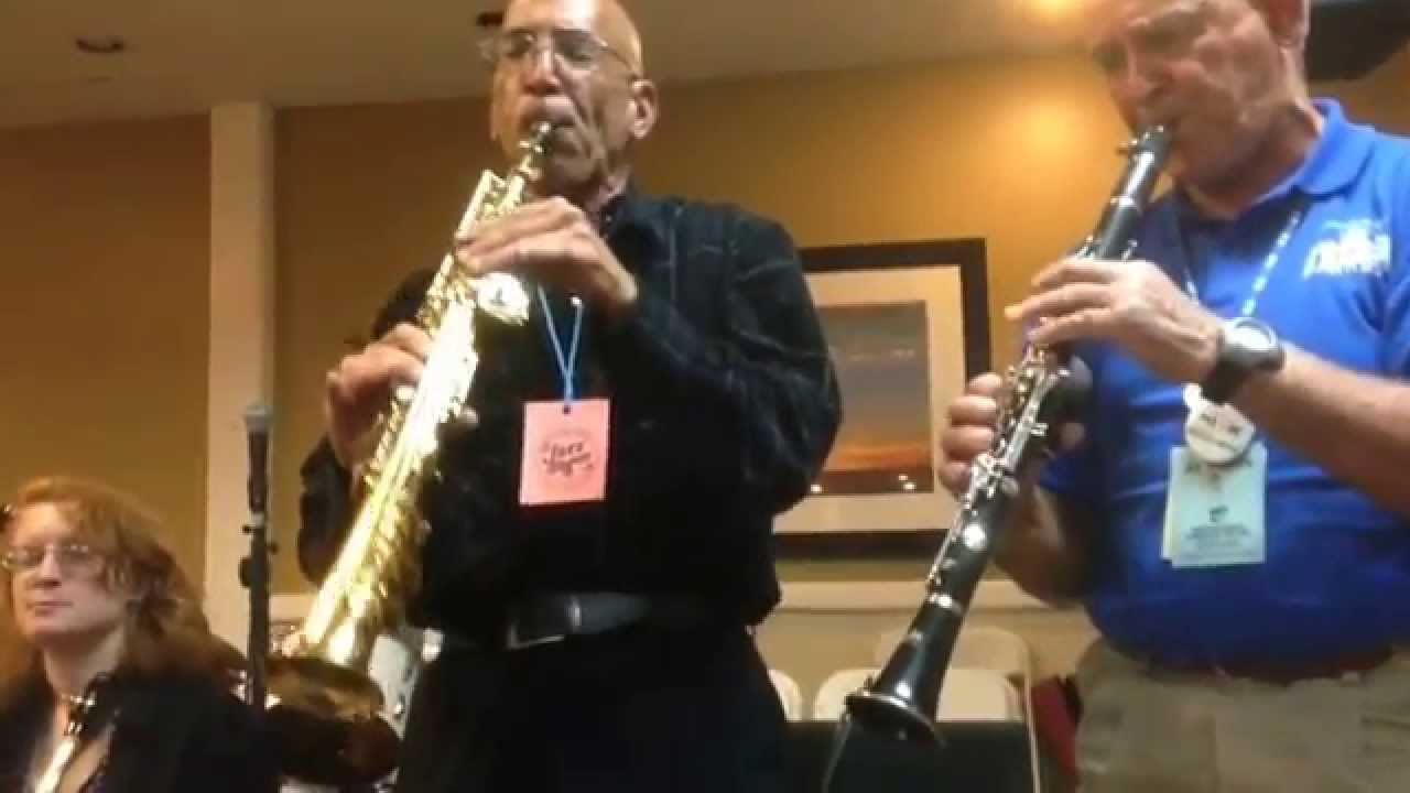 Pismo Jubilee Dick Williams' Jazz Jammers - sax/clarinet solo. Dyadic improvisation.