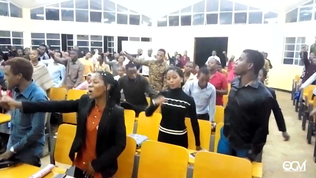 PIUS MSEKWA LECTURE HALL. wanacasfeta ibadani.