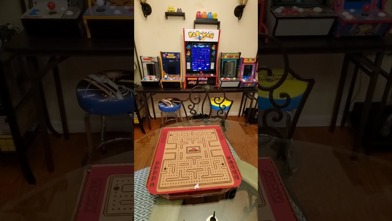 Pizza Hut Pac Man Box