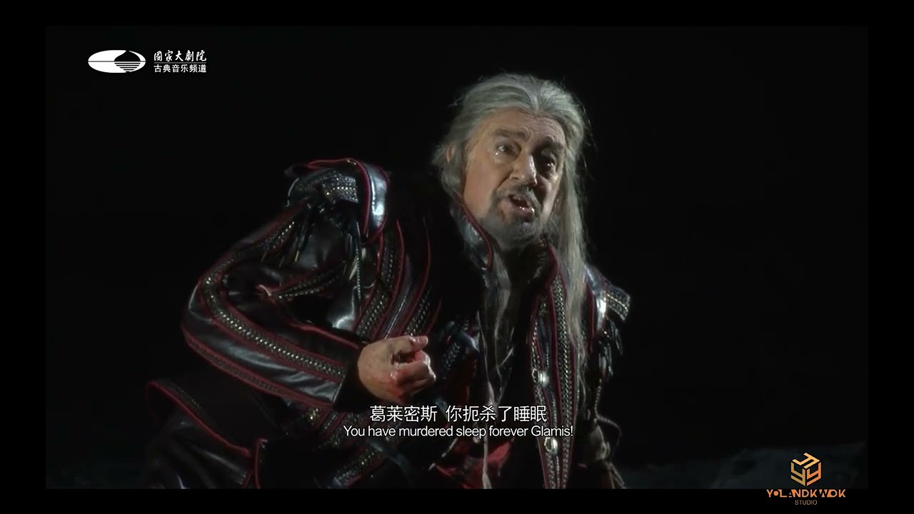 Placido Domingo sings 
