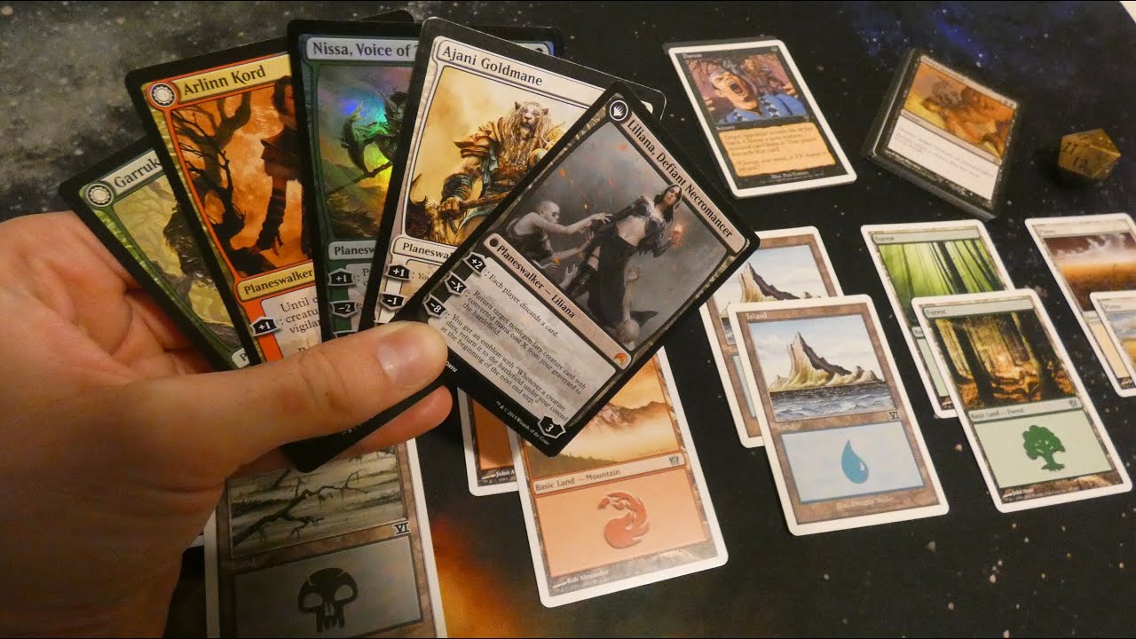 Planeswalkers - How Do They Work ???  - MTG