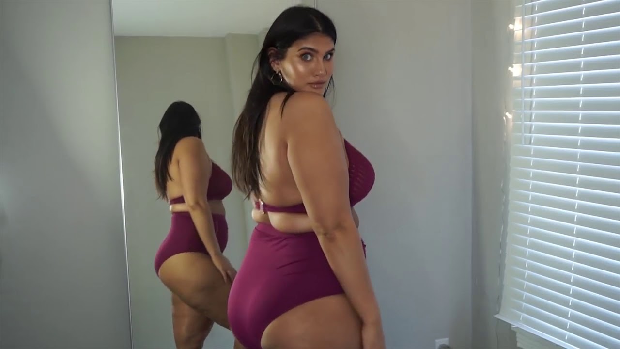 Plus Size Swimsuit Try-on