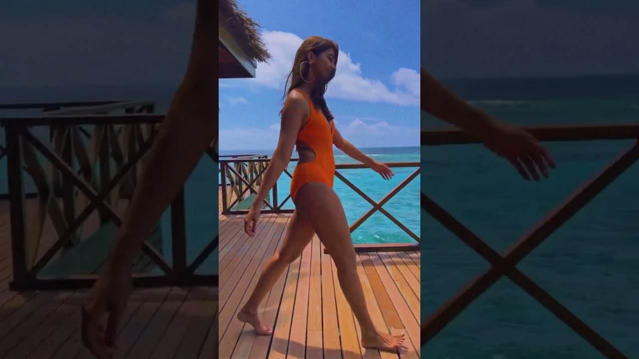 Pooja Hegde Swim at Maldives Beach #poojahegde #maldives