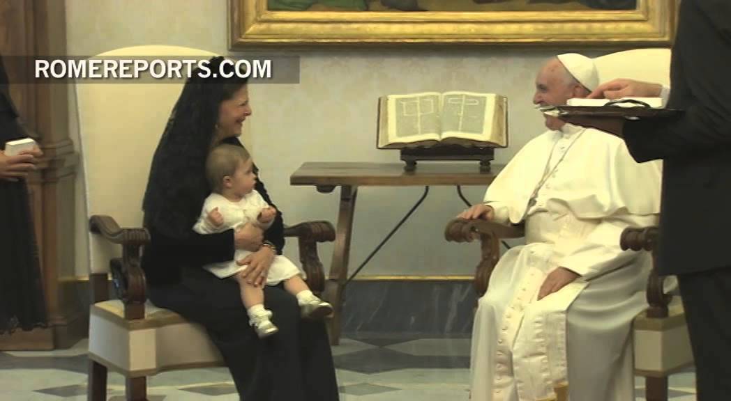 Pope meets with Queen Silvia of Sweden