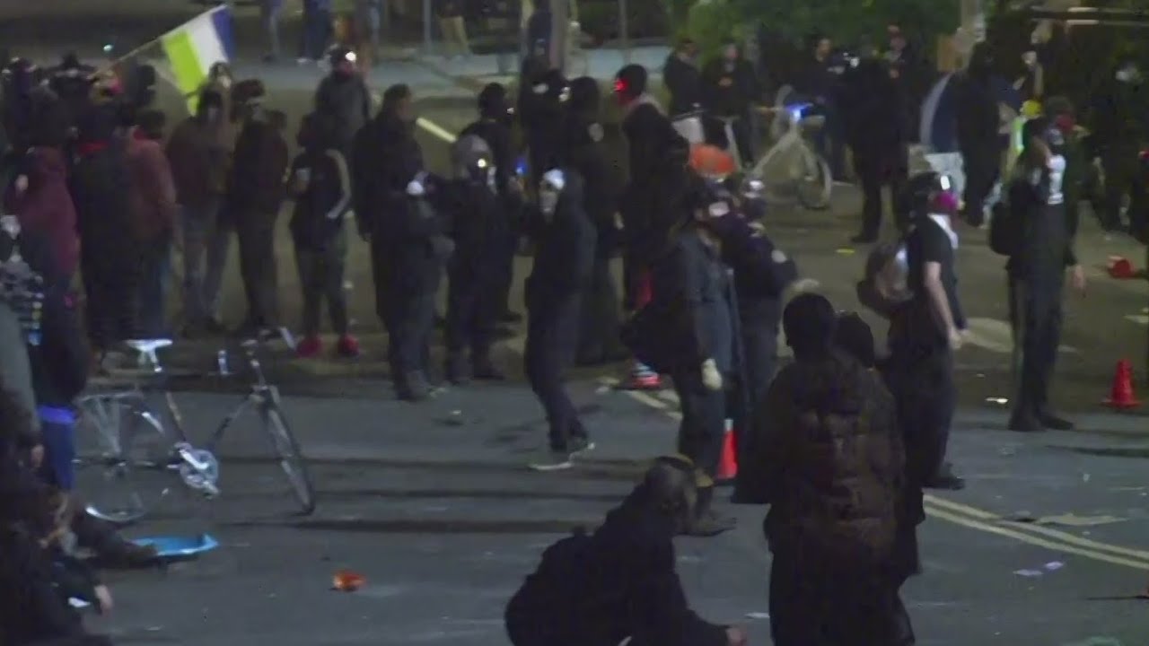 Portland police arrest 1 outside ICE facility after riot amid protest