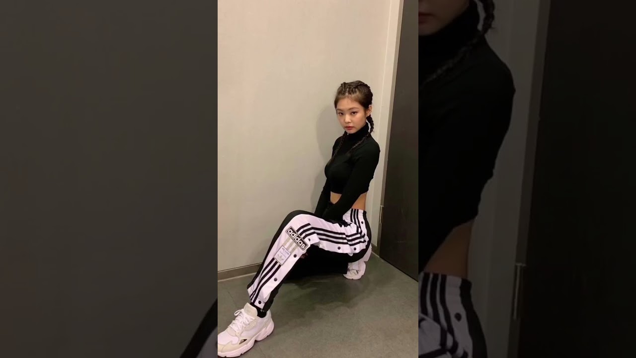 Poses Inspired by Jennie Blackpink🫶🏻 Who's next?🥰🥰 #jenniekim #jennierubyjane #blackpink #pose
