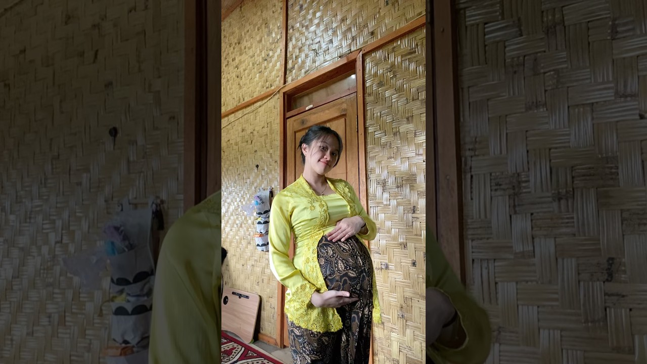 POV : Bumil yg makin gede perutnya aja🤭😁🤰🏻 #bumil #pov #kebaya #ibuhamil #tavvaproject #shorts