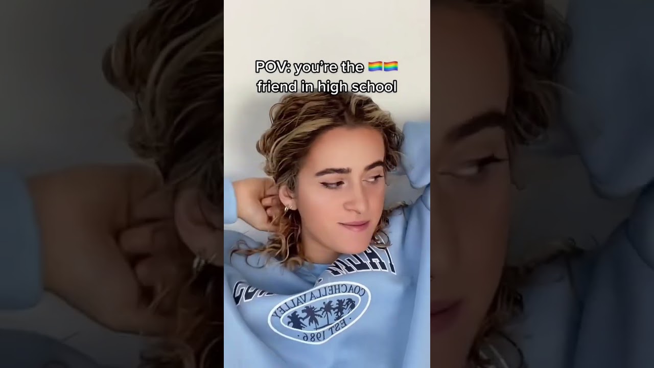 POV you’re gay at high school #wlw #lesbian #gayjokes #gayhumour #lgbt #comingout #lesbianchristmas