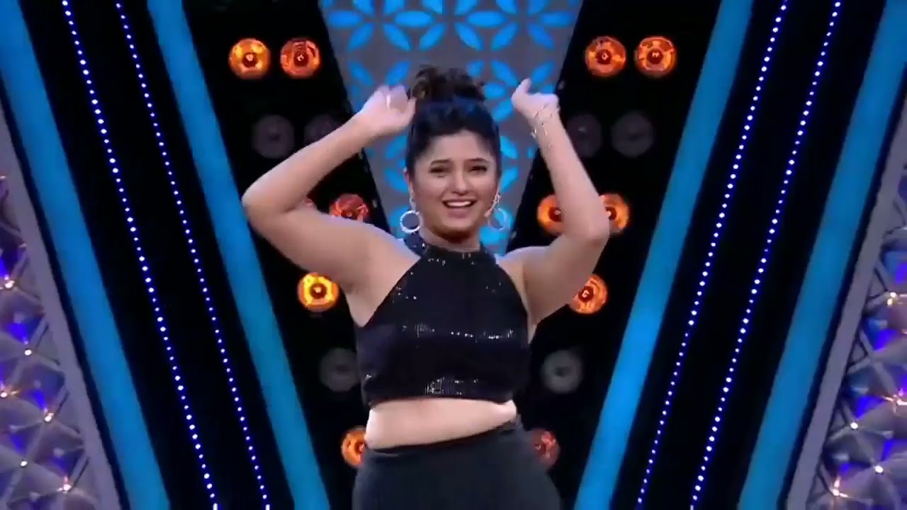 Prajakta Mali 2