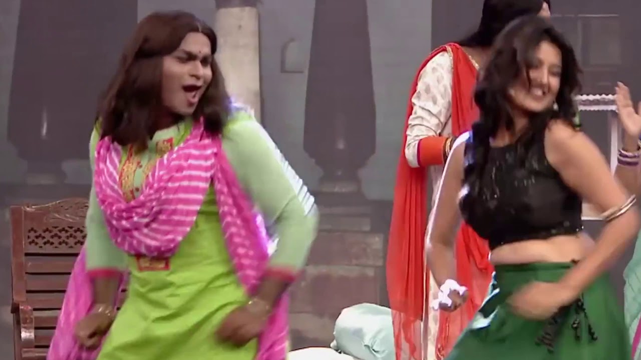 Prajakta Mali's Hot Dance