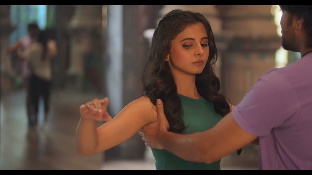 Preethi Asrani armpits grab