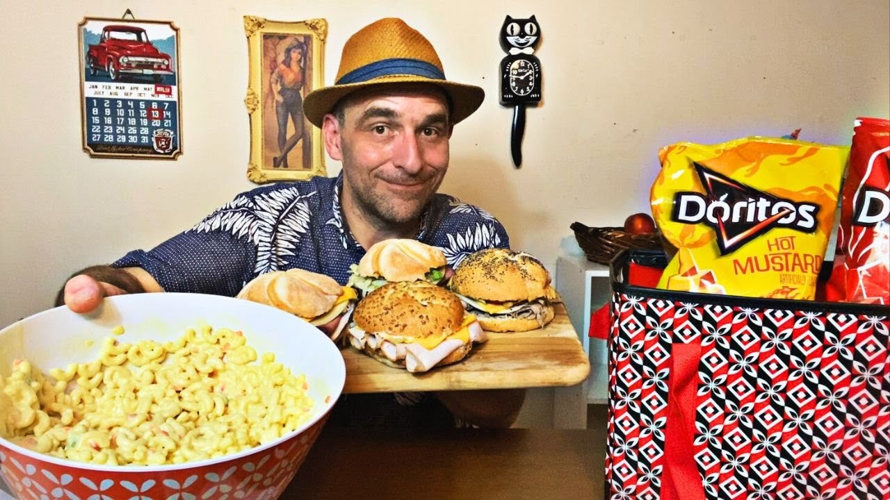 Preparing Sandwiches For The Neighborhood Picnic 🥪🥙ASMR Role Play