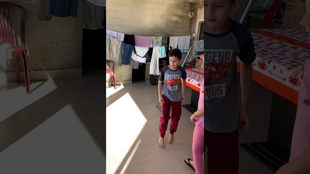 Primo e prima dançando