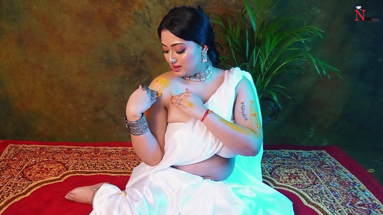 Priti | White Satin Saree | Saree Lover | Saree Sundori | Skin Care By Turmeric | body care | Saree