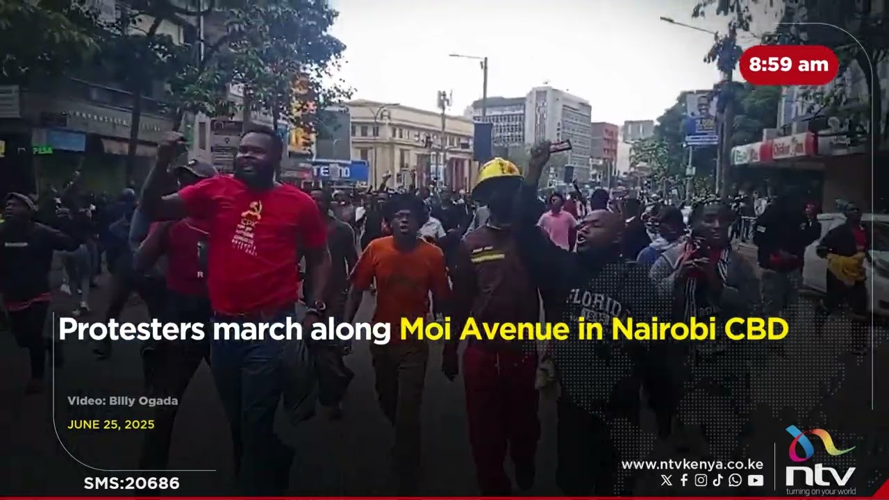 Protesters march along Moi Avenue in Nairobi CBD