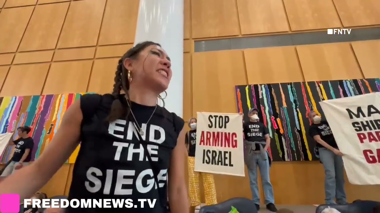 Protesters OCCUPY Maersk Building in NYC
